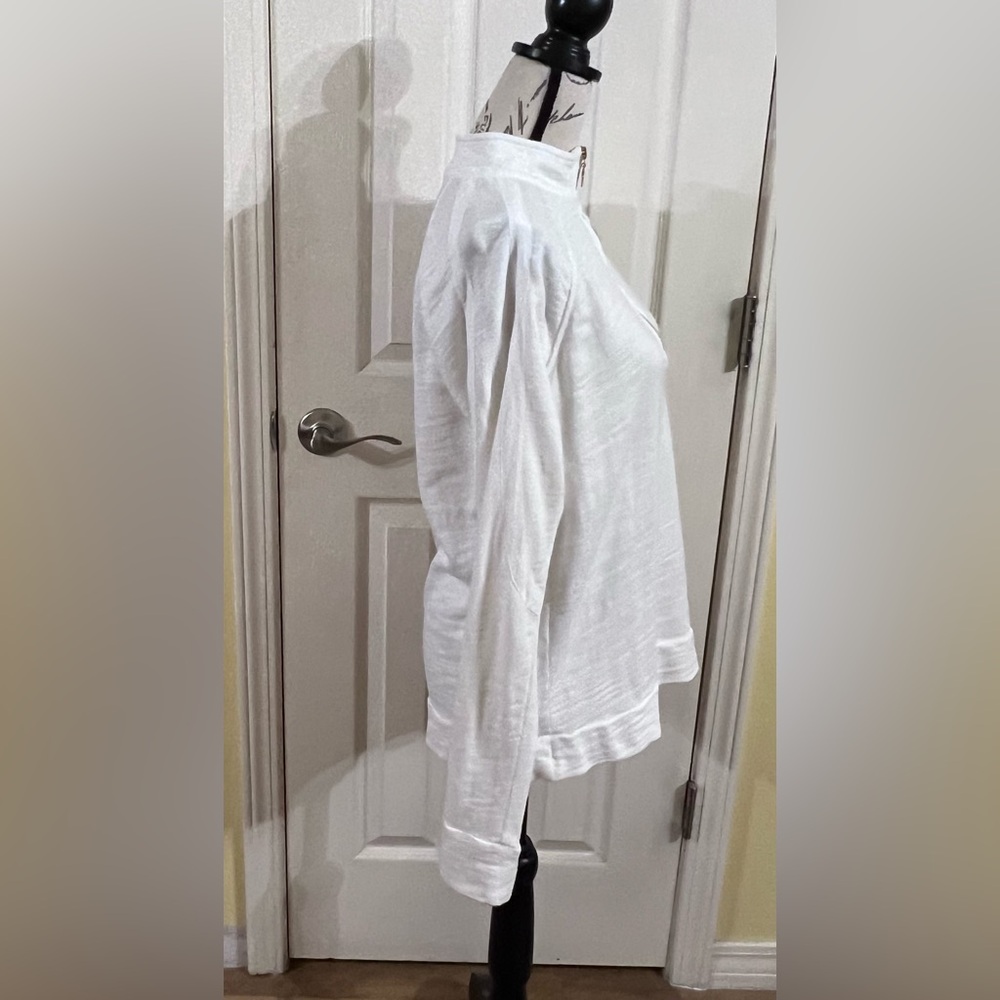 Lilly Pulitzer Resort White Ashlee Pullover- NWOT. - Picture 6 of 10